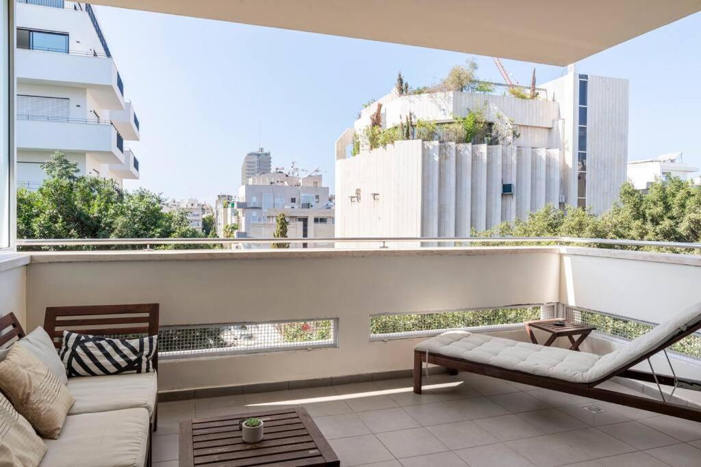 Sunny Luxury Apartments Tel Aviv Exterior foto