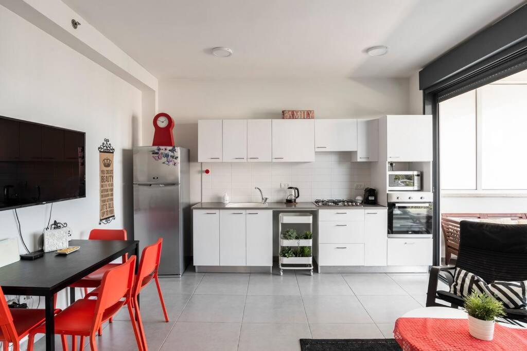Sunny Luxury Apartments Tel Aviv Exterior foto