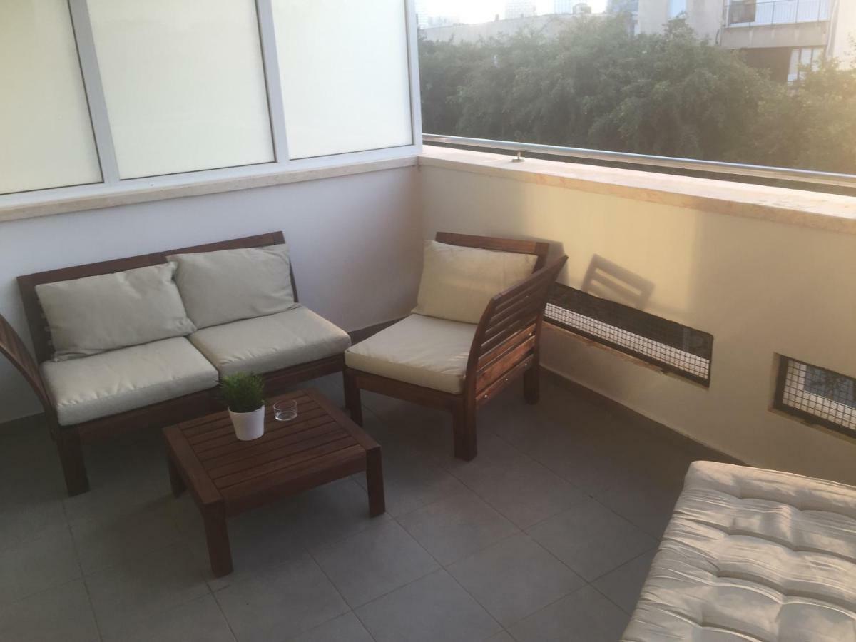 Sunny Luxury Apartments Tel Aviv Exterior foto